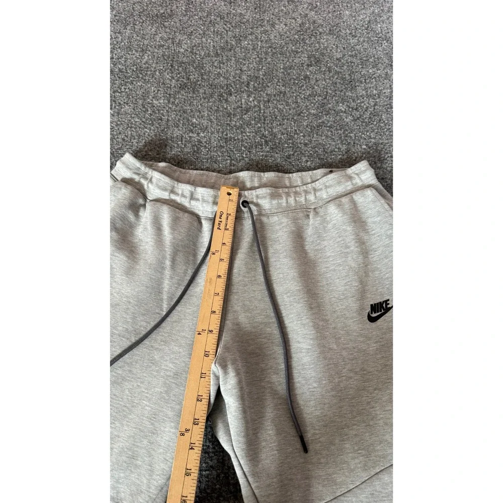 Nike Tech Fleece Joggers Mens XL Heather Grey Tapered Sweatpants CU4495-063
